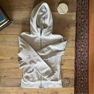 Lululemon gray scuba zip up size 4